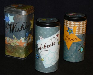  My "scrapboxed" cookie tins for cookies and gingerbread